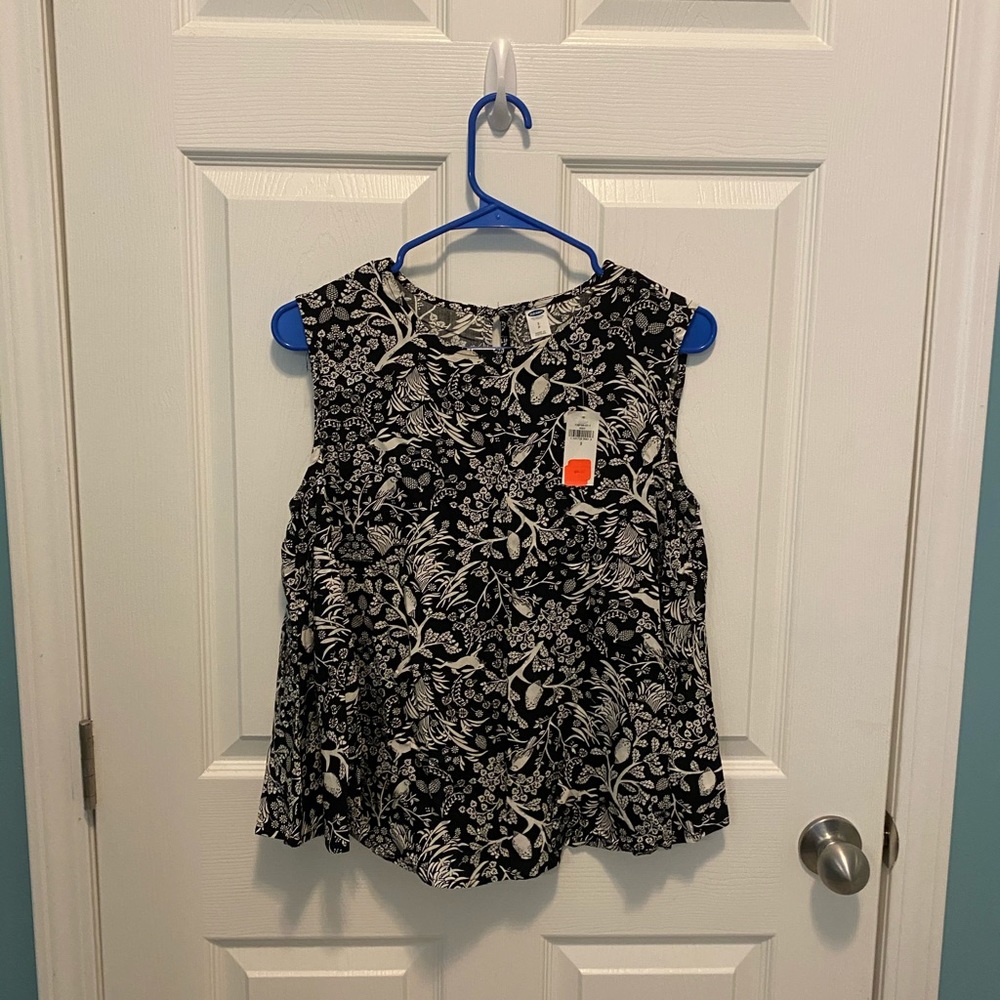OLD NAVY tank